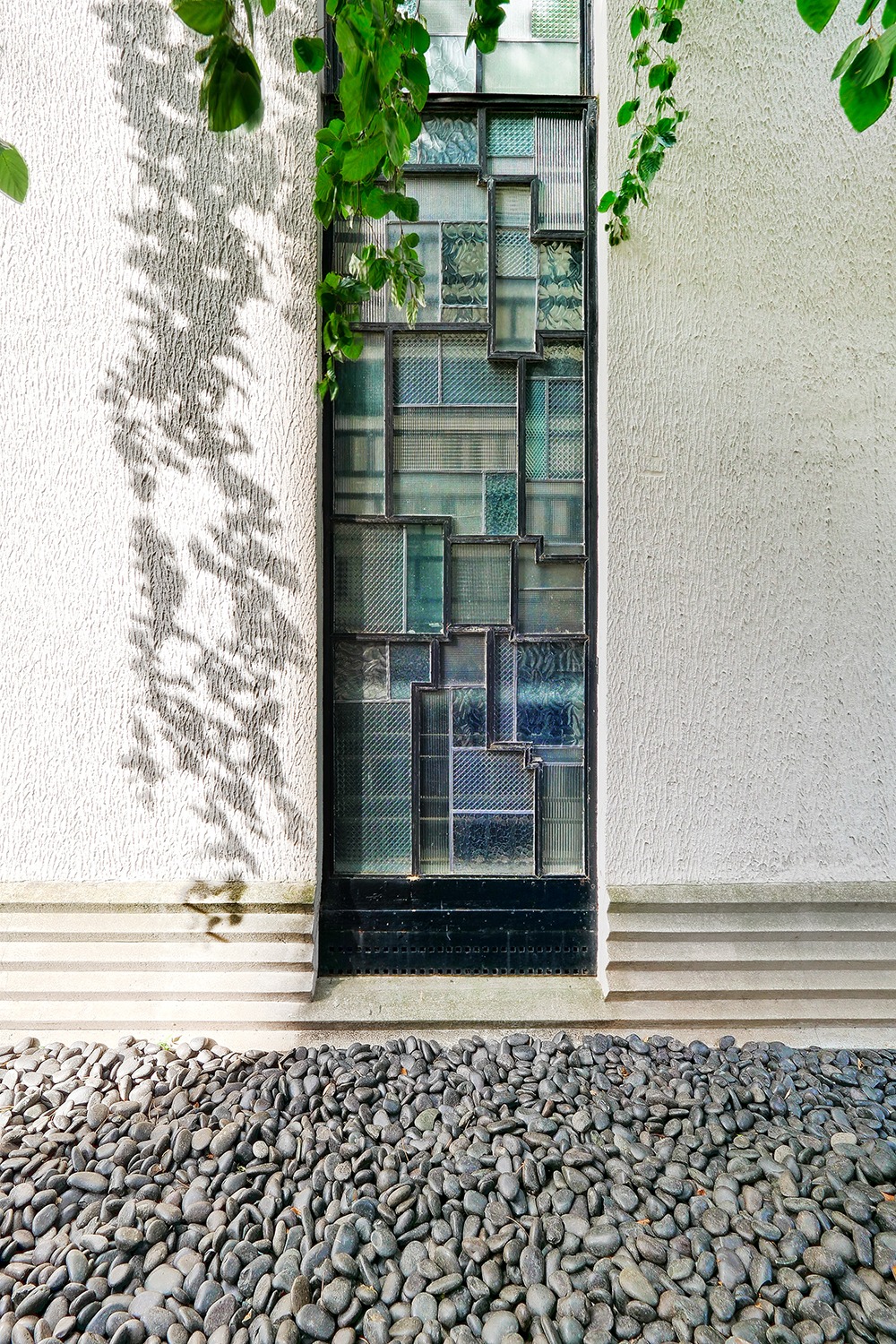 Vente d'un appartement historique -Vente d'un appartement historique rue Mallet-Stevens, l’appartement prestigieux de l’architecte construit en 1927.